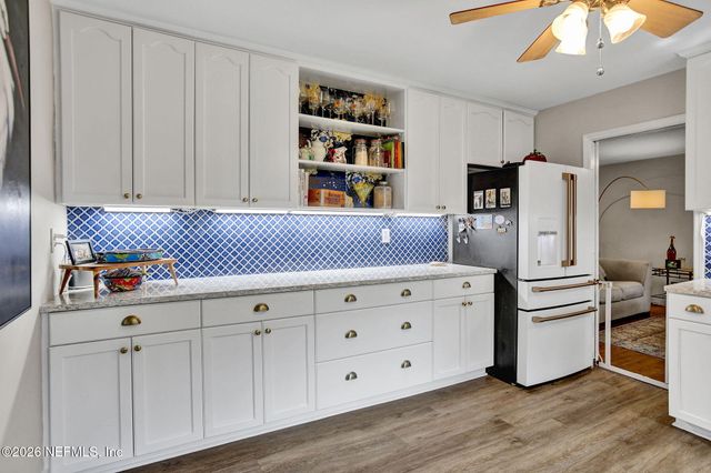 1503 GAY Avenue, Jacksonville, FL 32207