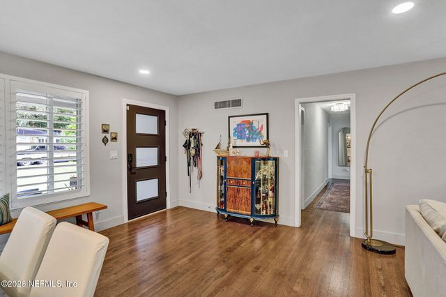 1503 GAY Avenue, Jacksonville, FL 32207
