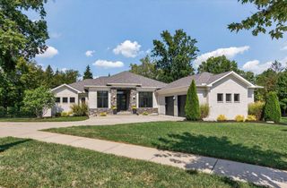 5802 Chestnut Ridge Drive, Cincinnati, OH 45230