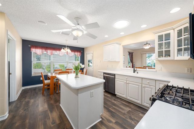 1529 STRATON WAY, The Villages, FL 32162