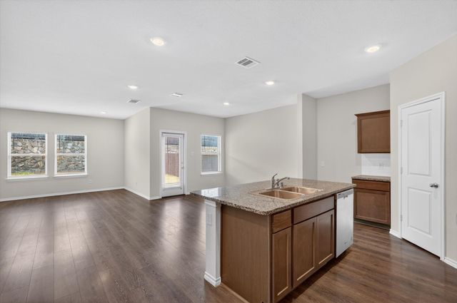 2109 Muscovy Street, Crandall, TX 75114