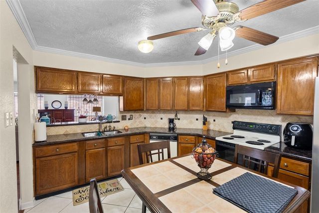 8346 Quail Shot Drive, Missouri City, TX 77489