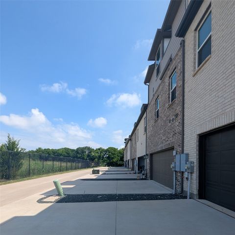 2257 Adena Springs Drive, Allen, TX 75013