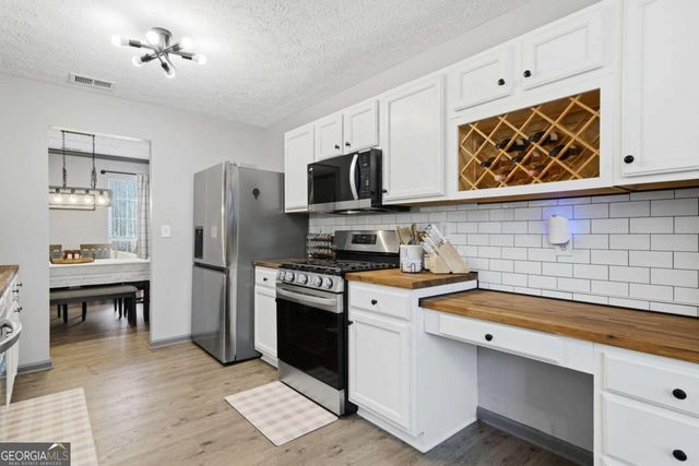 4974 Rockstone Way, Acworth, GA 30101