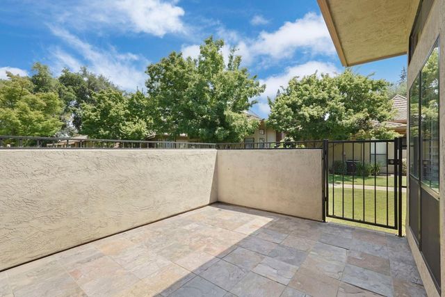 2427 Macarthur Pkwy, Lodi, CA 95242