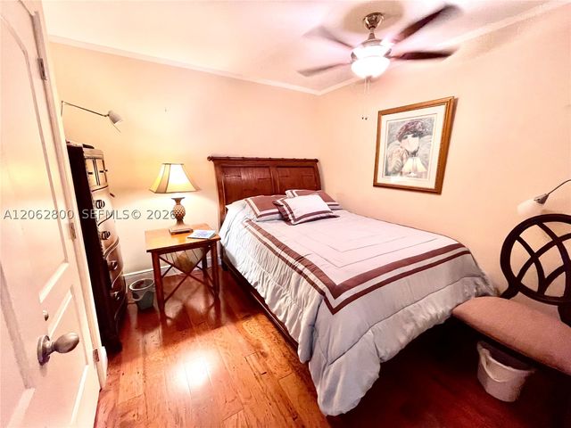 19707 Turnberry Way 10E, Aventura, FL 33180