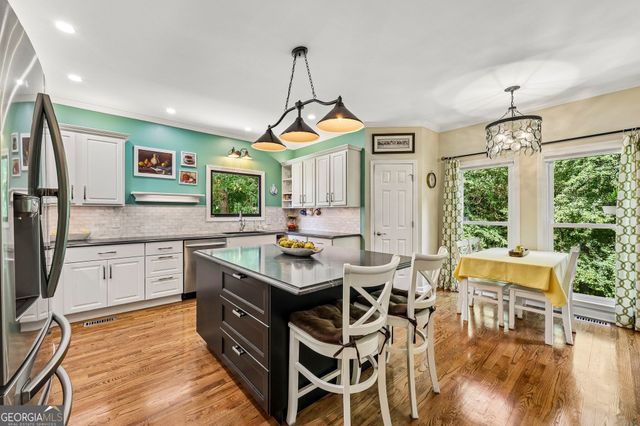 508 Woodbrook Lane, Canton, GA 30114