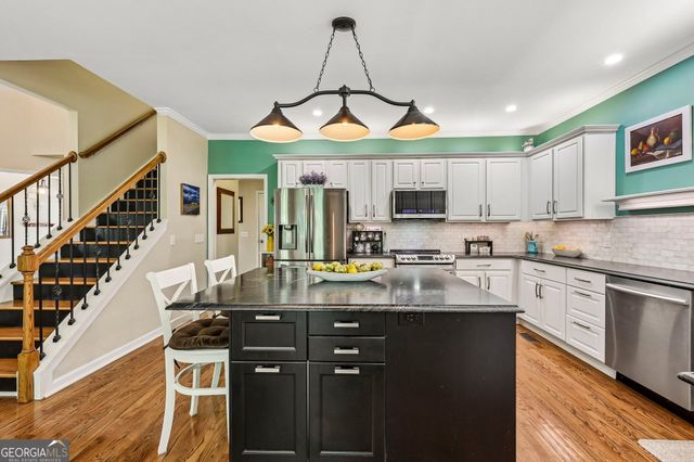 508 Woodbrook Lane, Canton, GA 30114