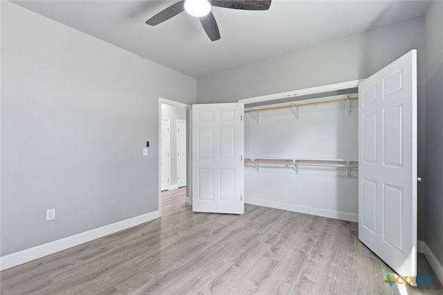 475 Cross Road, Kingsbury, TX 78638