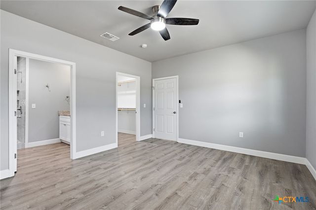 475 Cross Road, Kingsbury, TX 78638