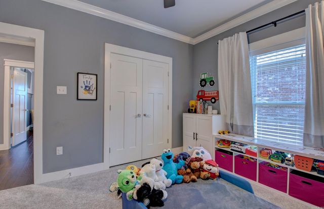 13 Hanna Loop, Maumelle, AR 72113