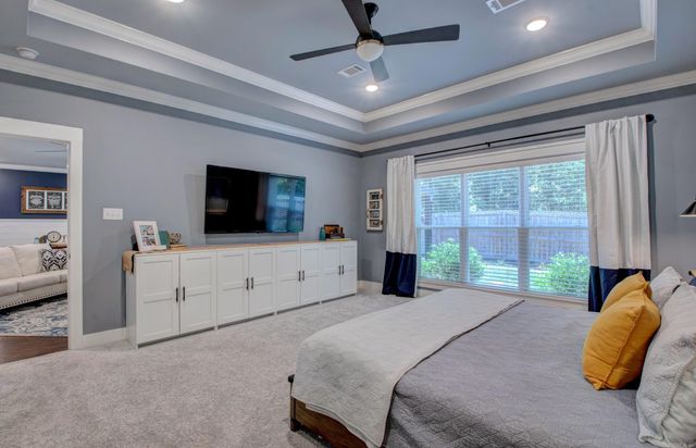 13 Hanna Loop, Maumelle, AR 72113