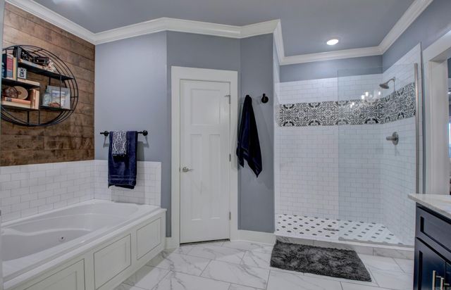 13 Hanna Loop, Maumelle, AR 72113