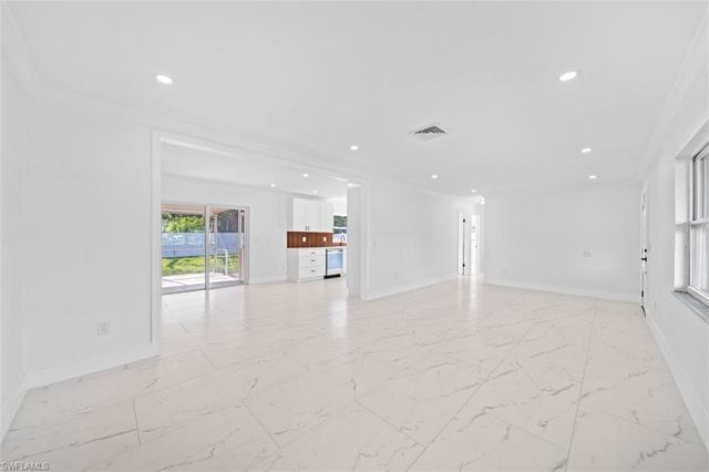 5551 Sunrise DR, Fort Myers, FL 33919
