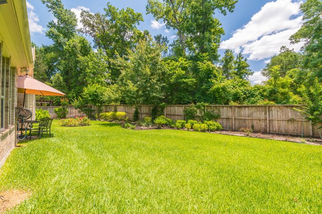 55 S Victoriana Circle, Spring, TX 77389