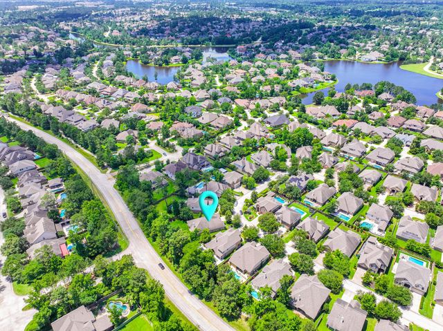 55 S Victoriana Circle, Spring, TX 77389