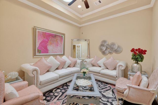 55 S Victoriana Circle, Spring, TX 77389