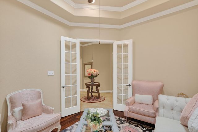 55 S Victoriana Circle, Spring, TX 77389