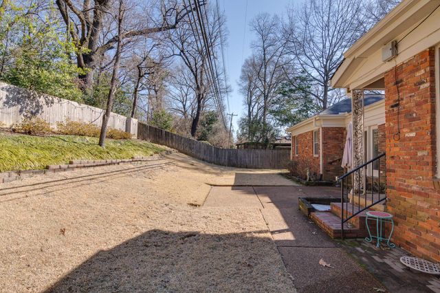 5264 S ANGELA ST, Memphis, TN 38120