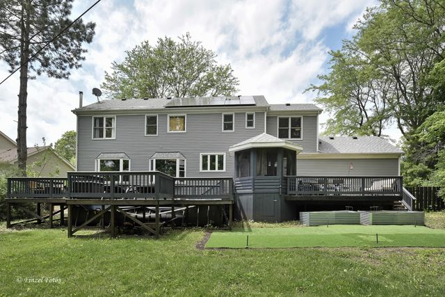 155 Salford Drive, Algonquin, IL 60102