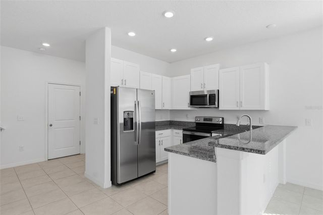 14373 EASY GOER STREET, Sun City Center, FL 33573