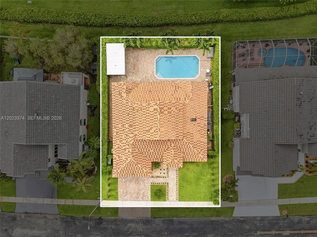 19920 NW 9th Dr 19920, Pembroke Pines, FL 33029