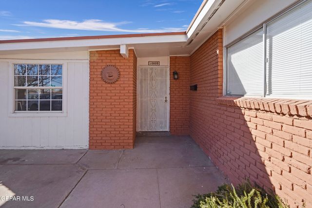 10009 JAMAICA Street, El Paso, TX 79924