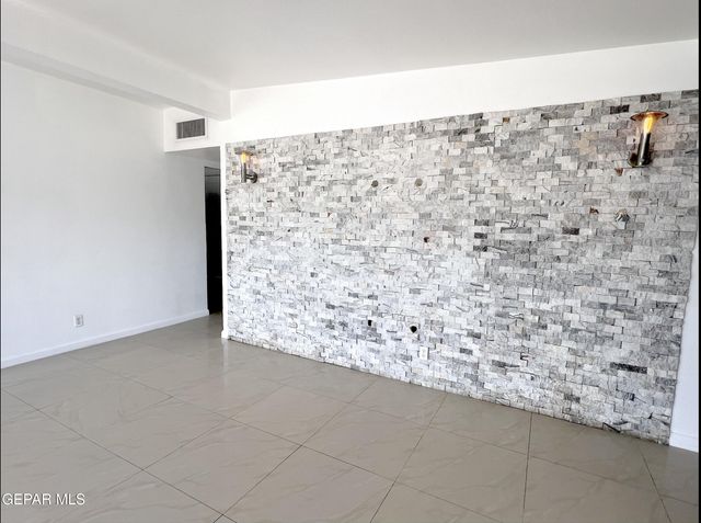 10009 JAMAICA Street, El Paso, TX 79924