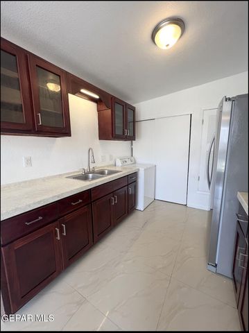 10009 JAMAICA Street, El Paso, TX 79924