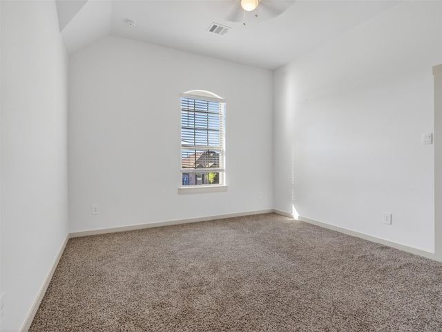 818 Kingwood Drive, League City, TX 77573