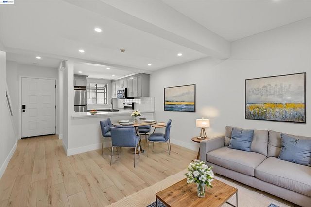 6341 Joaquin Murieta Ave C, Newark, CA 94560