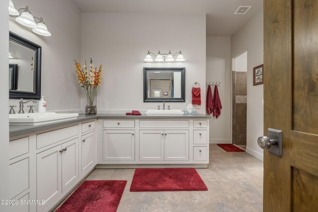 5174 Picuris Court, Las Cruces, NM 88011