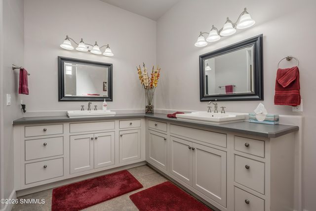 5174 Picuris Court, Las Cruces, NM 88011