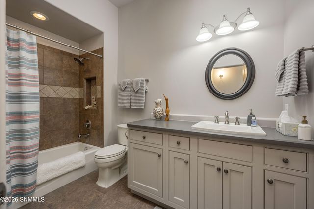 5174 Picuris Court, Las Cruces, NM 88011