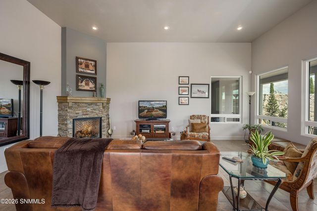 5174 Picuris Court, Las Cruces, NM 88011