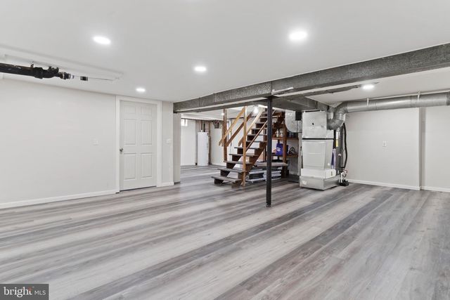 5002 COLORADO AVE, Harrisburg, PA 17109