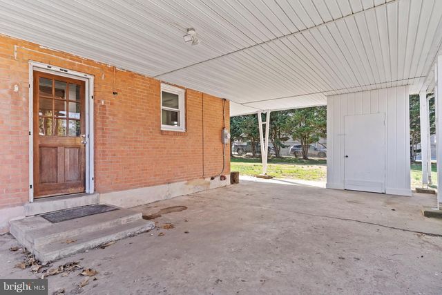 5002 COLORADO AVE, Harrisburg, PA 17109