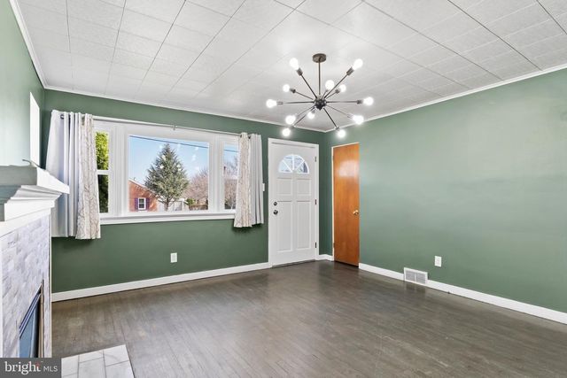 5002 COLORADO AVE, Harrisburg, PA 17109