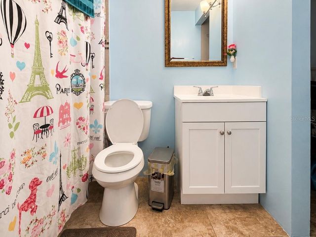 1341 FOXWOOD DRIVE, Lutz, FL 33549