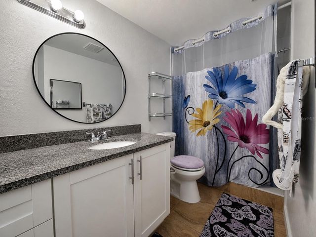 1341 FOXWOOD DRIVE, Lutz, FL 33549