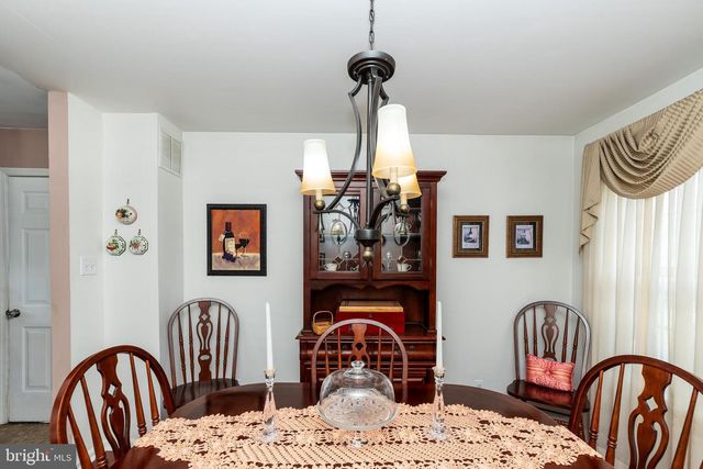 2201 MUSTEREL LN, Vineland, NJ 08361