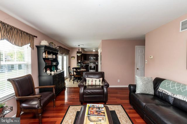 2201 MUSTEREL LN, Vineland, NJ 08361
