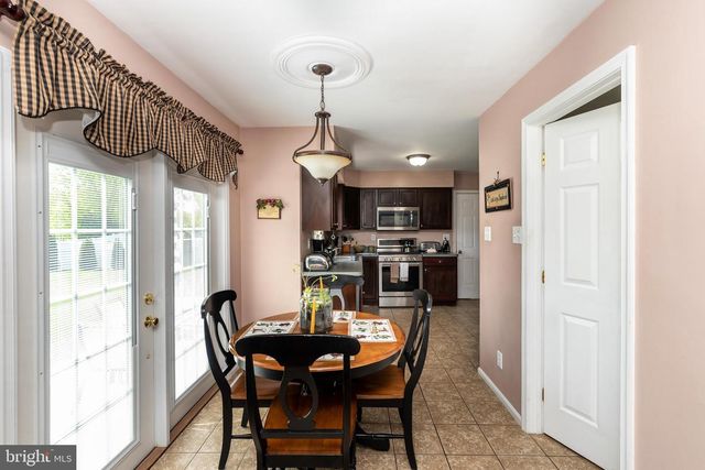 2201 MUSTEREL LN, Vineland, NJ 08361