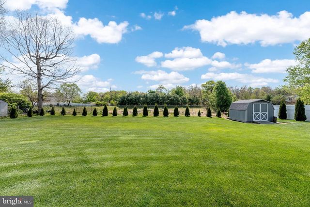 2201 MUSTEREL LN, Vineland, NJ 08361