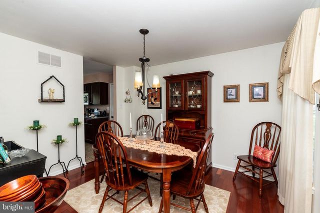 2201 MUSTEREL LN, Vineland, NJ 08361
