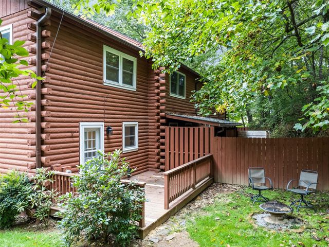 24 Katydid Lane, Maggie Valley, NC 28751