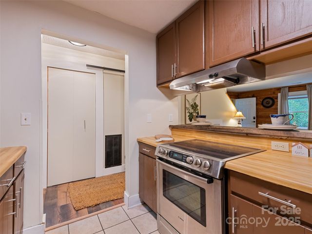 24 Katydid Lane, Maggie Valley, NC 28751