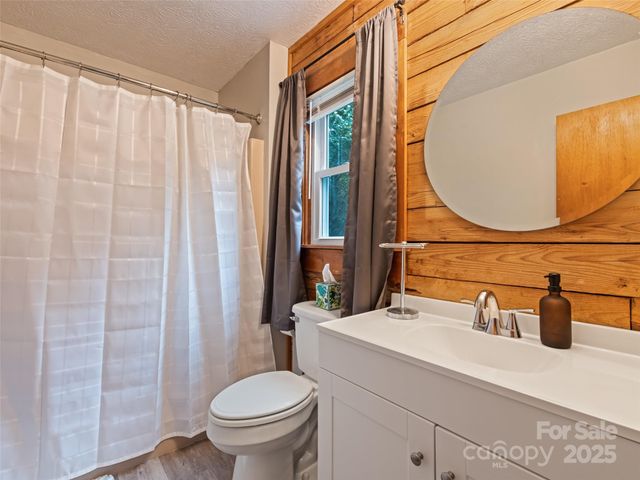 24 Katydid Lane, Maggie Valley, NC 28751