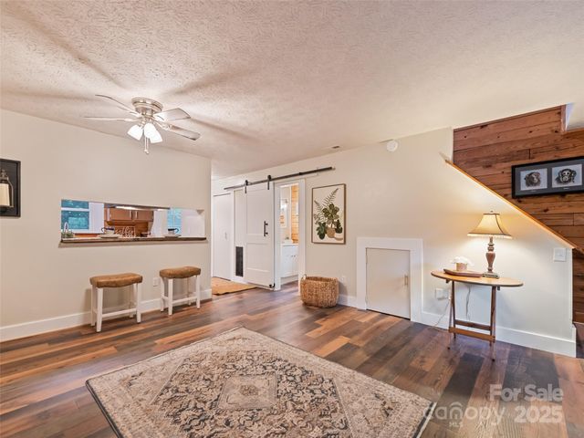 24 Katydid Lane, Maggie Valley, NC 28751