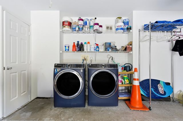 340 Hammocks Trail, Greenacres, FL 33413